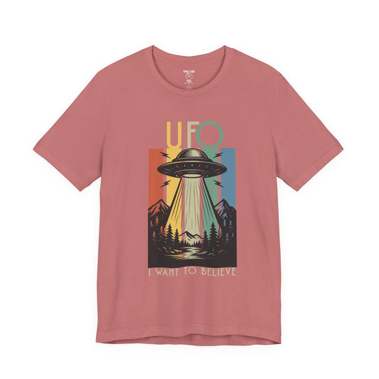UFO I Want to Believe Graphic Tee, Unisex T-Shirt, Alien Shirt, Space Lover Gift, Retro Style Tee, Fun Casual Wear