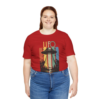 UFO I Want to Believe Graphic Tee, Unisex T-Shirt, Alien Shirt, Space Lover Gift, Retro Style Tee, Fun Casual Wear