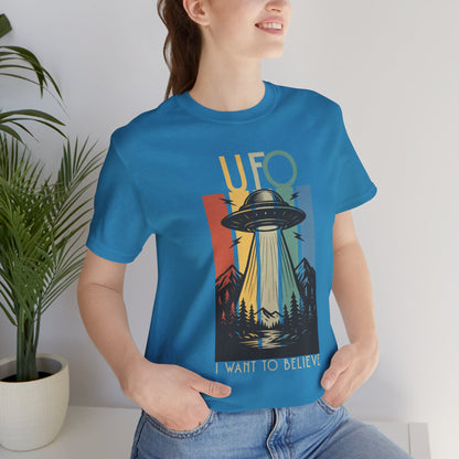 UFO I Want to Believe Graphic Tee, Unisex T-Shirt, Alien Shirt, Space Lover Gift, Retro Style Tee, Fun Casual Wear