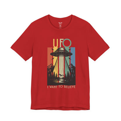UFO I Want to Believe Graphic Tee, Unisex T-Shirt, Alien Shirt, Space Lover Gift, Retro Style Tee, Fun Casual Wear