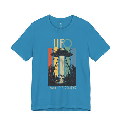 UFO I Want to Believe Graphic Tee, Unisex T-Shirt, Alien Shirt, Space Lover Gift, Retro Style Tee, Fun Casual Wear